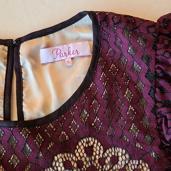 Parker lace top - Picture 2 of 9